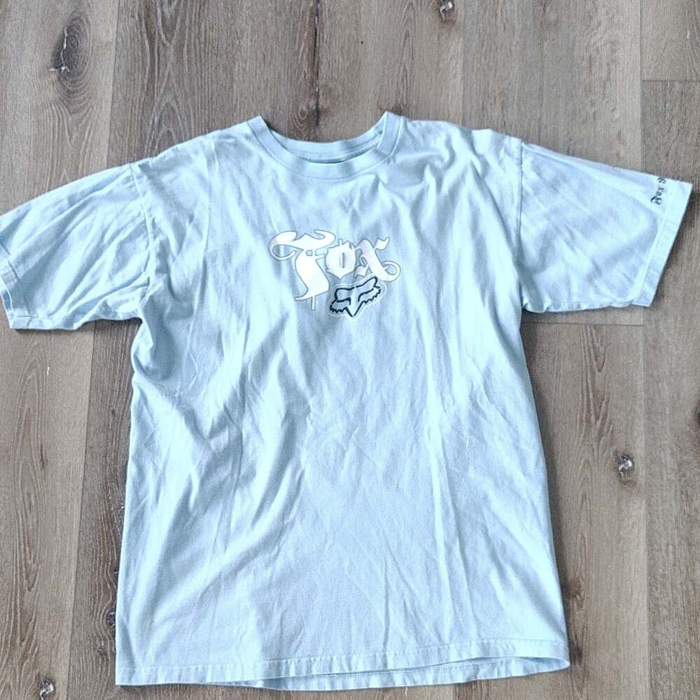 Y2K VTG Fox Head Graphic Logo T-Shirt Unisex Light Blue Cotton Tee. See descript